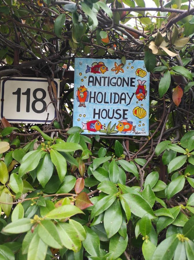 Antigone Holiday House Villa Mondello Dış mekan fotoğraf
